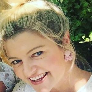 Meet your Posher, Lavinia